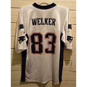 Reebok NFL Jersey Mens L Wes Welker 83 New England Patriots White Mesh V-neck